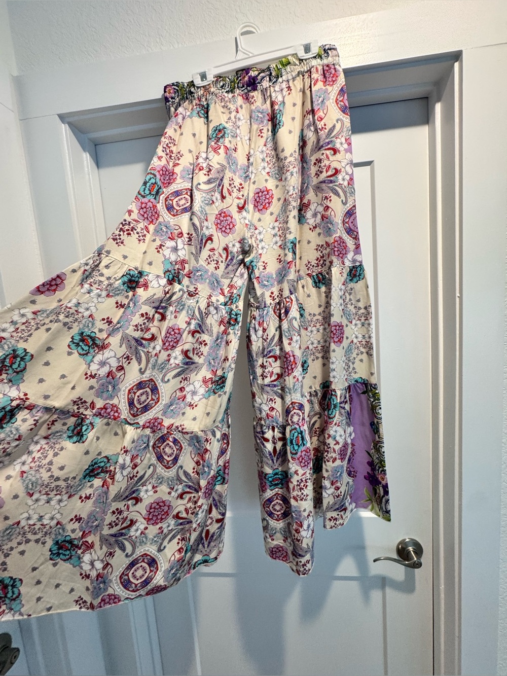 Johnny Was Printed Palazzo Pant - Picture 9 of 11